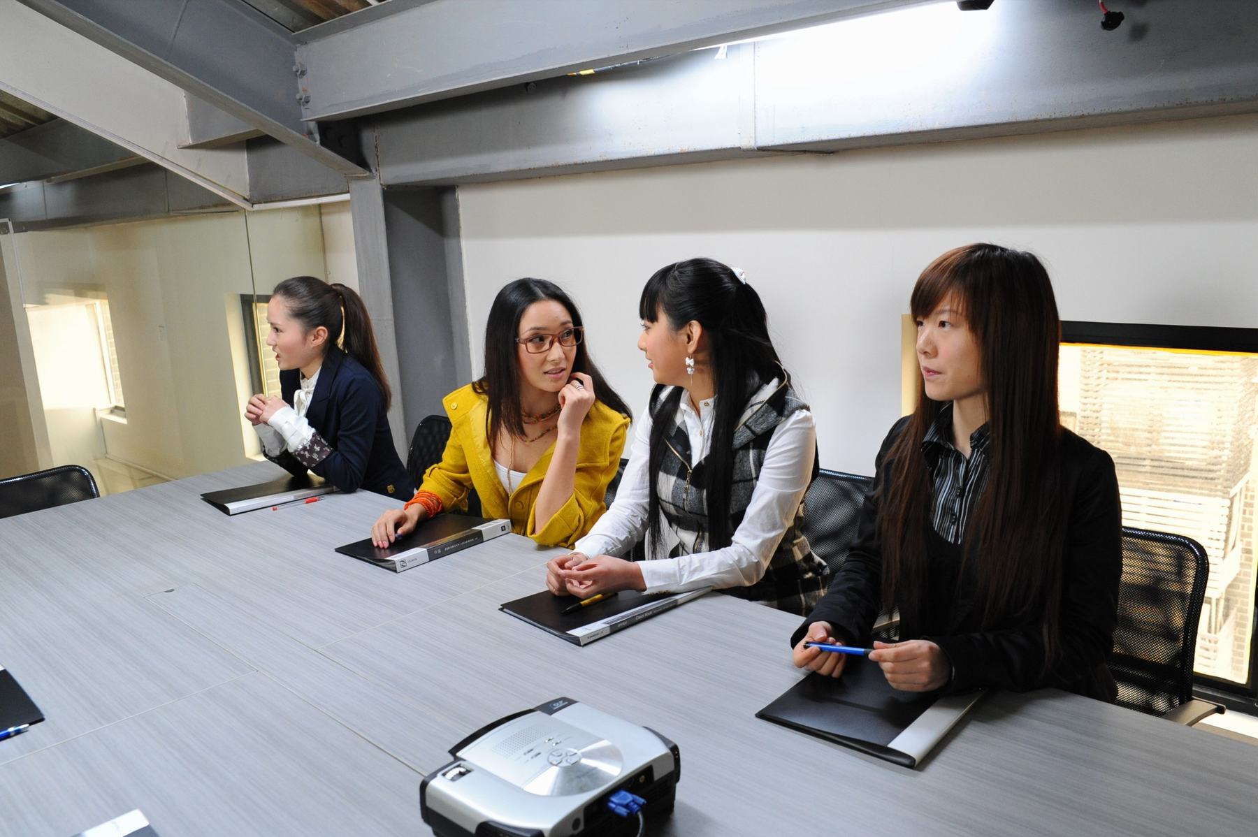 http://www.newswatch247.com/pics/default/download/845fa2f71e8817ca6c6bd15f2c544344.jpg