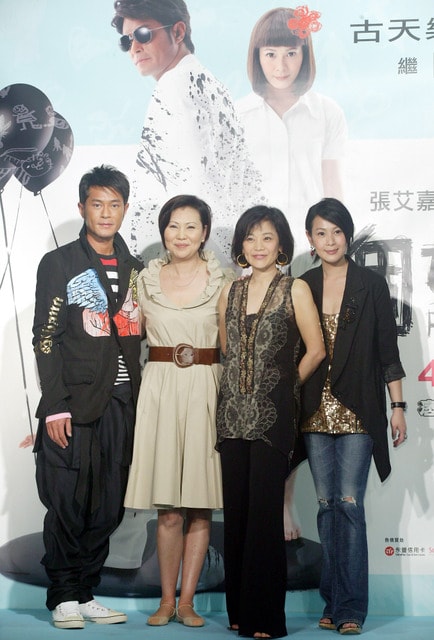 http://www.newswatch247.com/pics/default/download/85616a9dab234d2bc888550137771cea.jpg