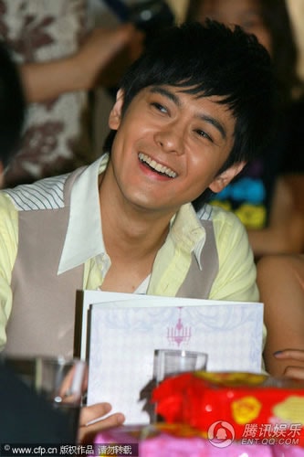 http://www.newswatch247.com/pics/default/download/856ddf8b048616b9cb11306e14e2aed6.jpg