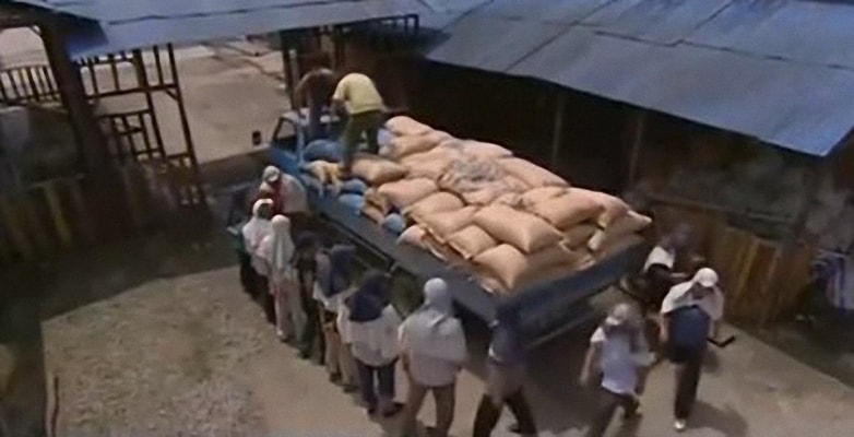 http://www.newswatch247.com/pics/default/download/8648fa7dd351095b87ea101f763dc202.jpg