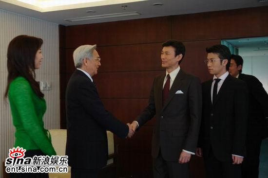 http://www.newswatch247.com/pics/default/download/86aa8bcb1845fbd63ab1a5d5f95d7469.jpg