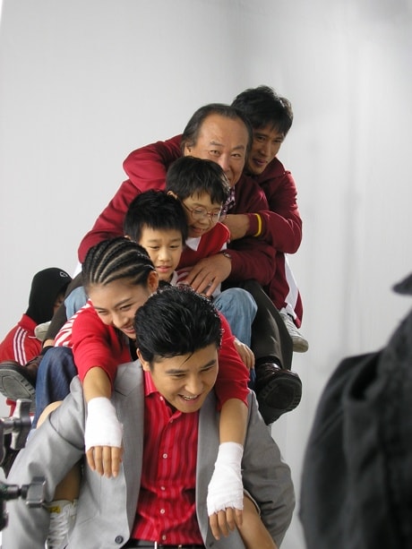 http://www.newswatch247.com/pics/default/download/8820fb9c39b2974c7e4211b020377eac.jpg