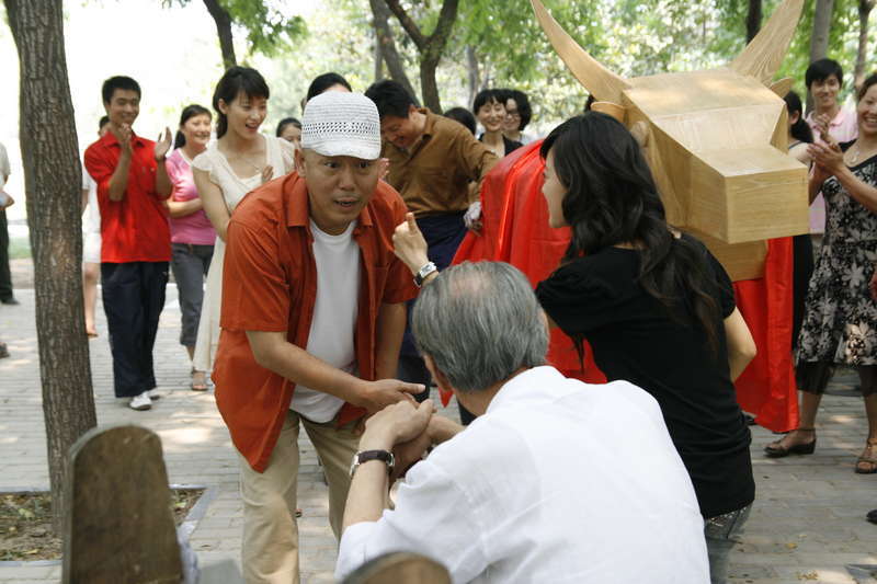 http://www.newswatch247.com/pics/default/download/88471ded91239ff824f7a961b42554f3.jpg