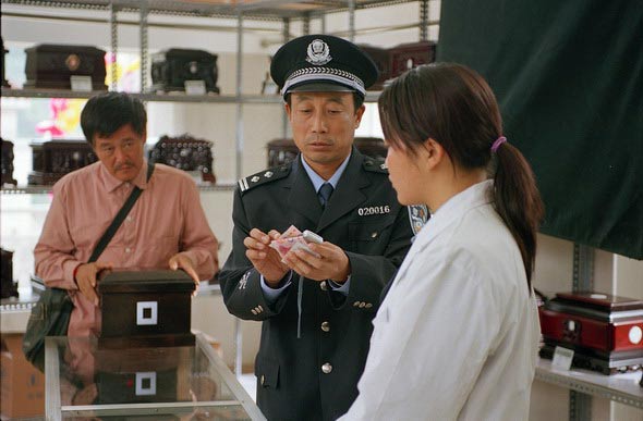 http://www.newswatch247.com/pics/default/download/89d44e2480ec89b53244004c2a3535e4.jpg