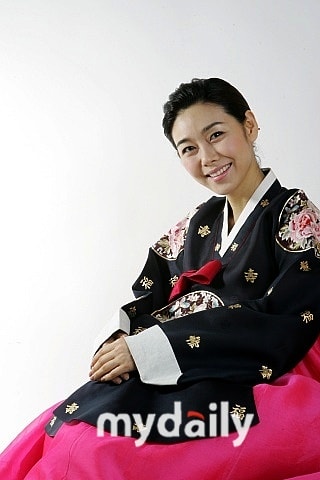 http://www.newswatch247.com/pics/default/download/8a0b6f8ff43a95ce3cb03832a0ce0ae0.jpg