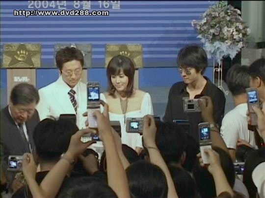 http://www.newswatch247.com/pics/default/download/8a4340b4188758cd19b9b4fcb31cc4c0.jpg