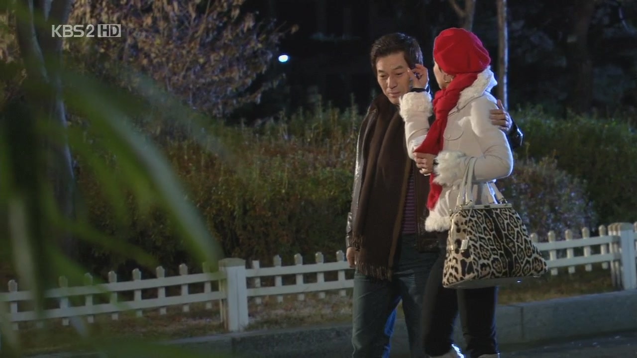 http://www.newswatch247.com/pics/default/download/8b45e1e7508eb7db9eeff16ce951e647.jpg