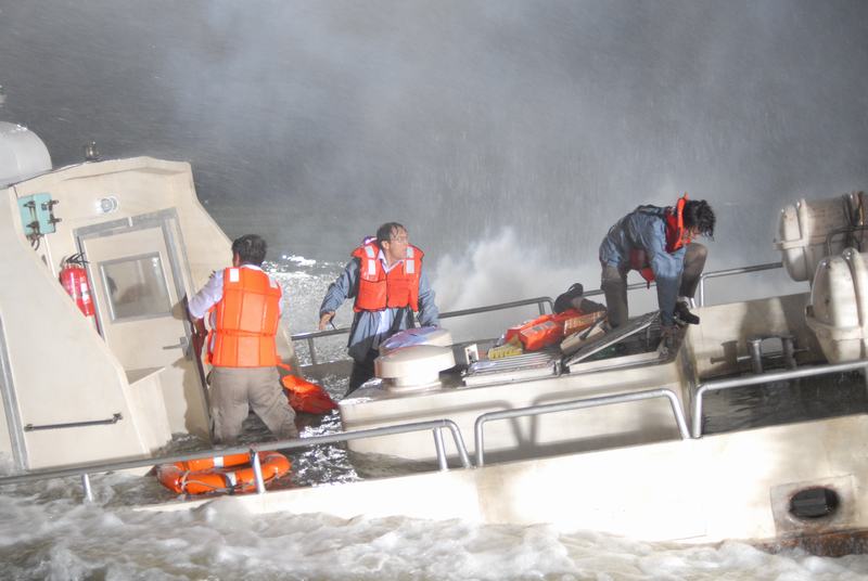 http://www.newswatch247.com/pics/default/download/8bac7c59d94ac8cdf36ac0d16d462b34.jpg