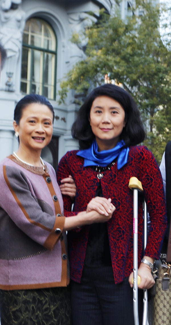 http://www.newswatch247.com/pics/default/download/8bfc189daf46252717fcbda87d40af98.jpg