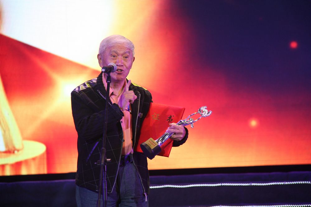 http://www.newswatch247.com/pics/default/download/9058f0d3ddf41955549e3621eb077f26.jpg
