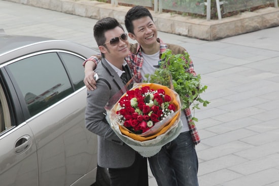 http://www.newswatch247.com/pics/default/download/908e2964da358adf033c9c153e51773a.jpg