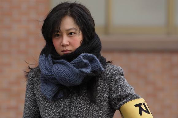 http://www.newswatch247.com/pics/default/download/9283eb6fd08992b7d41c3407f93b84ea.jpg