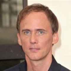 尼爾·哈夫Neal Huff