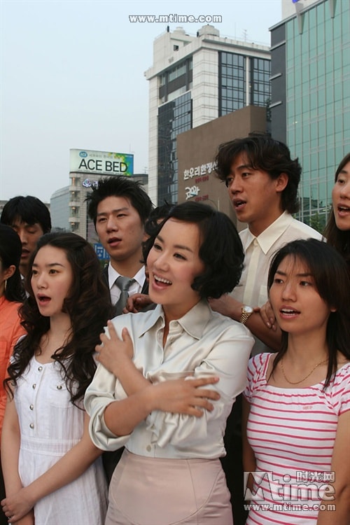 http://www.newswatch247.com/pics/default/download/9503a5d88e91f2893f5eaad2af446a21.jpg