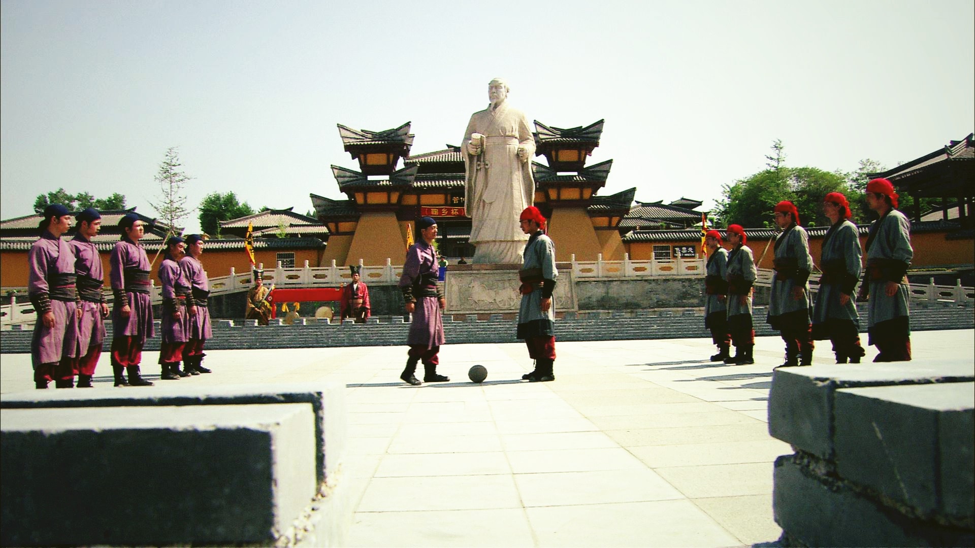 http://www.newswatch247.com/pics/default/download/9693d9aa35e11680828778d0e74b198c.jpg