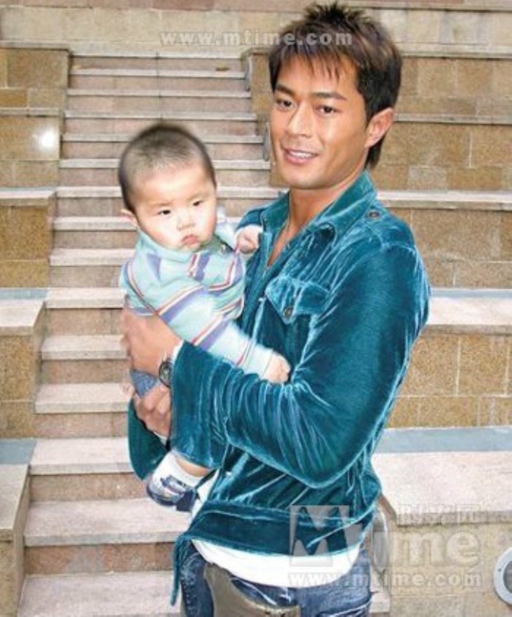 http://www.newswatch247.com/pics/default/download/97591f826528ebfb21a1ca55b8ef61b5.jpg