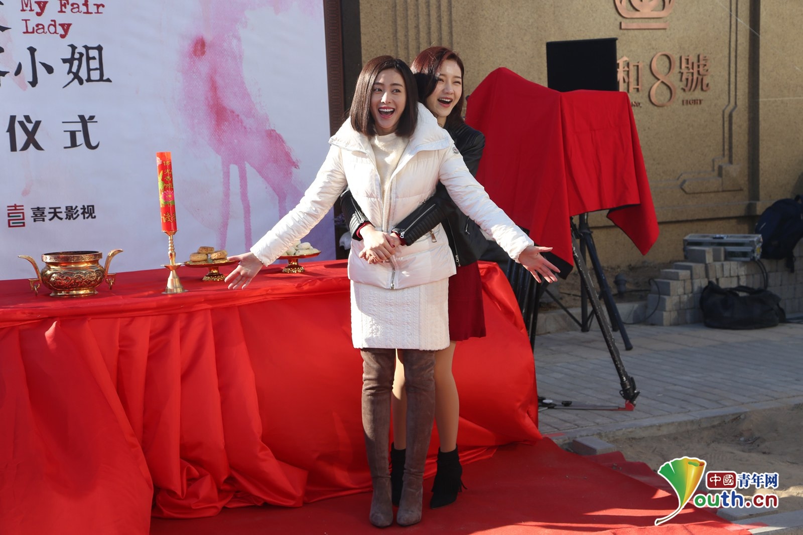 http://www.newswatch247.com/pics/default/download/995c85c0ee48b33b7ad67313b4a4c6ed.jpg
