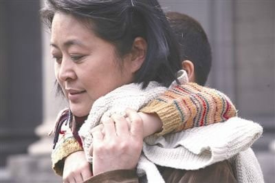 http://www.newswatch247.com/pics/default/download/9ab87d08e729a5b67dfe7b024f15610b.jpg