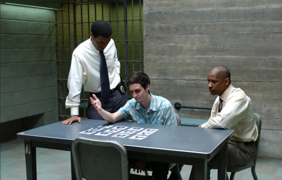 http://www.newswatch247.com/pics/default/download/9b3529bde3cbf351401727bcaf24616a.jpg