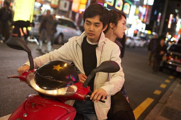 http://www.newswatch247.com/pics/default/download/9ca7a6428cf6f591d3b3c5b8bb933035.jpg