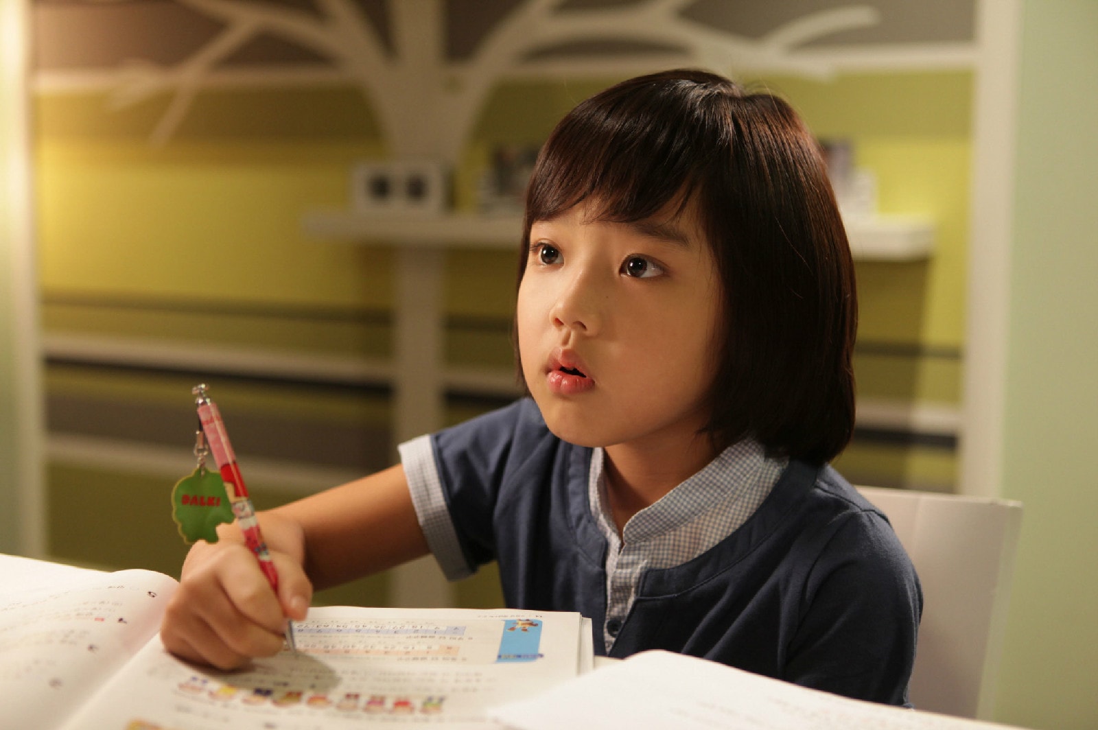 http://www.newswatch247.com/pics/default/download/9f051cb54eae27921bf5af9b509eb678.jpg