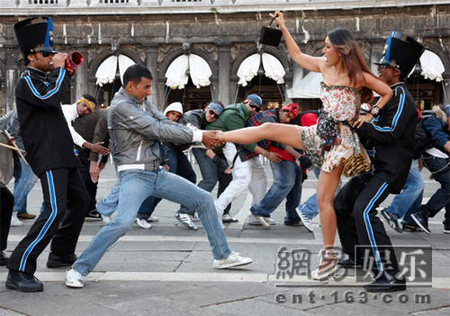 http://www.newswatch247.com/pics/default/download/a3c131cf4ce81b2fa48e10babbadd952.jpg