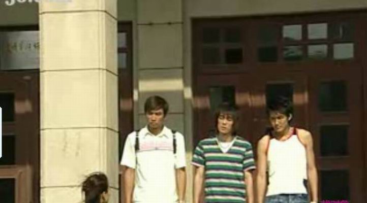 http://www.newswatch247.com/pics/default/download/a3f03b09fab2ce58397b3c137d775dd1.jpg