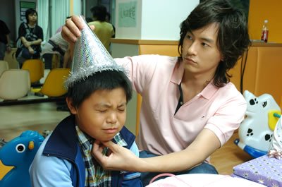 http://www.newswatch247.com/pics/default/download/a48e22d5a0f7c341cb1010143bff9b1e.jpg