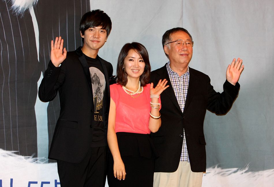 http://www.newswatch247.com/pics/default/download/a5b2dc1bfc9dbf1ac6c3b10f875fbfc7.jpg