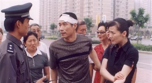 http://www.newswatch247.com/pics/default/download/a632b4236f3d39dc39790a1208a8e38e.jpg