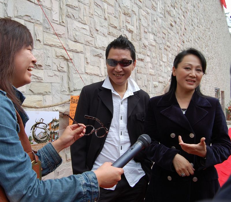 http://www.newswatch247.com/pics/default/download/a70294169d0d0b4b2f950b07c492b651.jpg