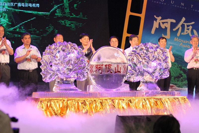 http://www.newswatch247.com/pics/default/download/a7fde68ca66792564047064ec453fbdc.jpg