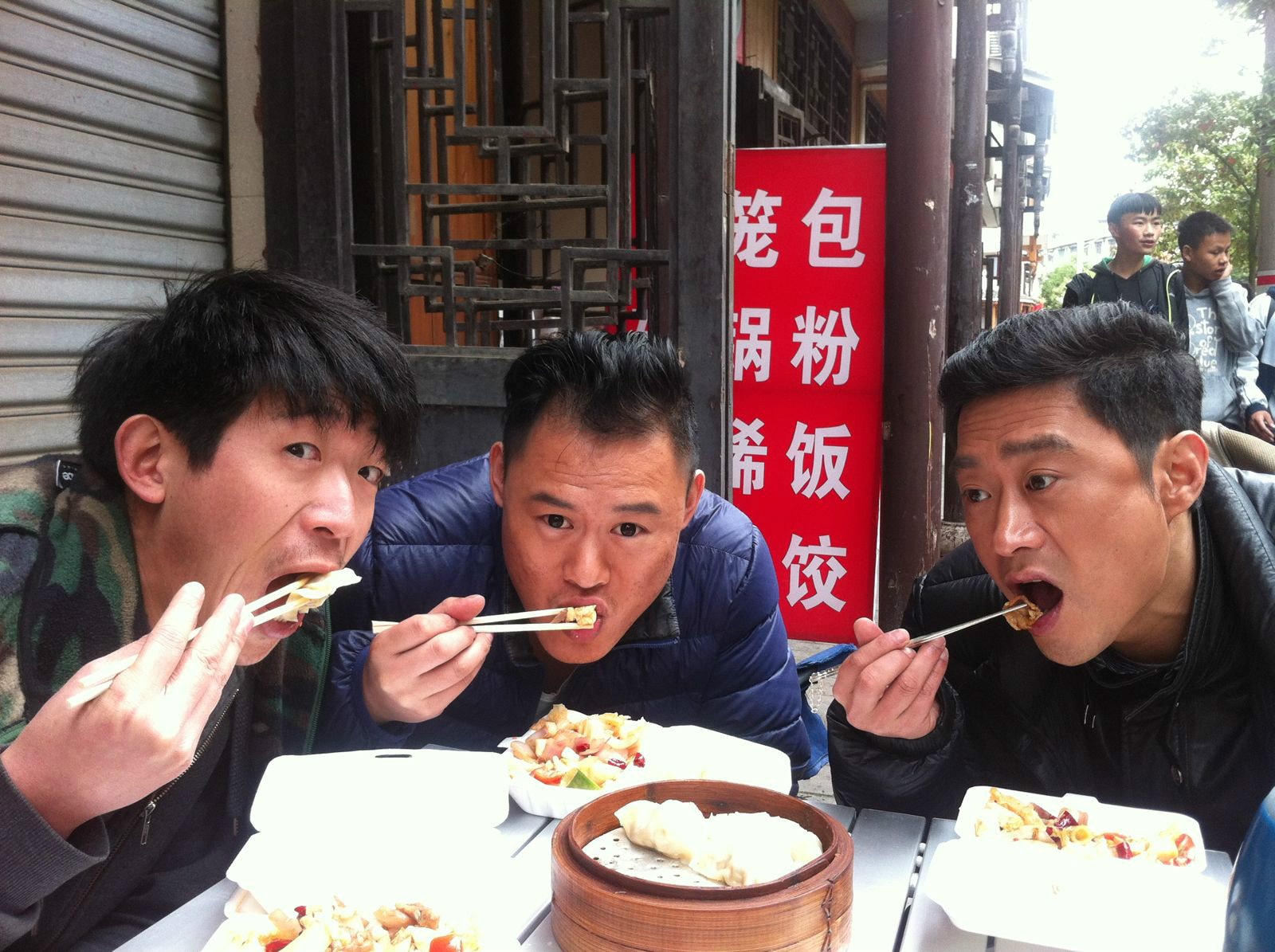 http://www.newswatch247.com/pics/default/download/a8c7ad72dfbb74b5bf9db892cc608be8.jpg