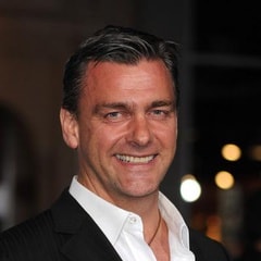 雷·史蒂文森/Ray Stevenson