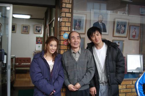 http://www.newswatch247.com/pics/default/download/a9c79cf30df87d2e430e87fdae676a3c.jpg