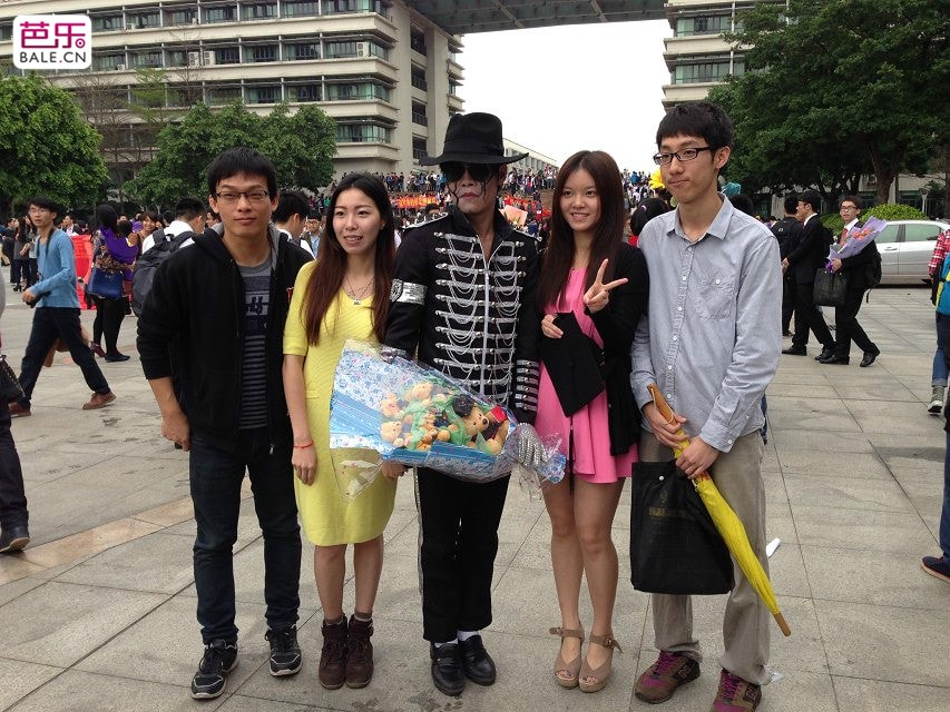 http://www.newswatch247.com/pics/default/download/ad90c7dda32d6a8c1d881d63220af32f.jpg