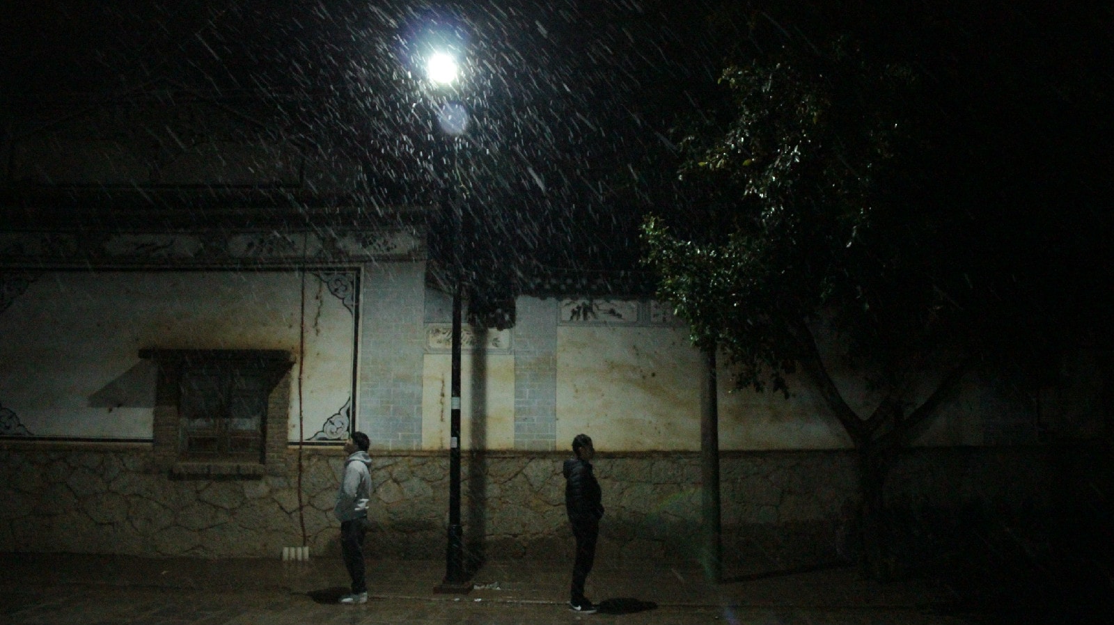http://www.newswatch247.com/pics/default/download/aea1a480de09f3f791db79959cc690fe.jpg