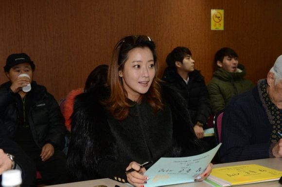 http://www.newswatch247.com/pics/default/download/b0f9f078ece9703105b44c3f3beeb572.jpg