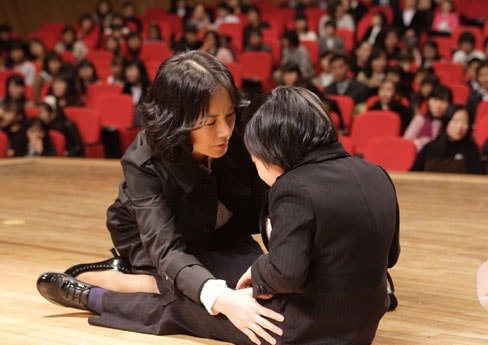 http://www.newswatch247.com/pics/default/download/b15e5a8536bf9e35f05644b297ce18a1.jpg