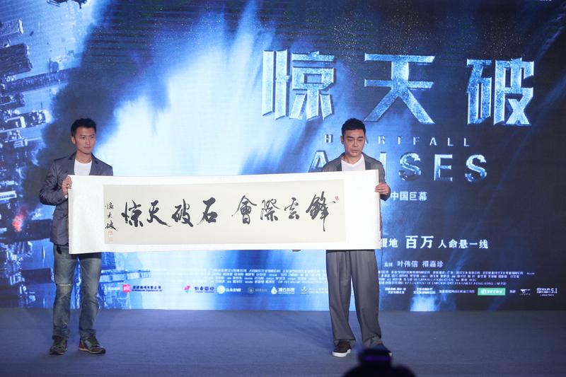 http://www.newswatch247.com/pics/default/download/b1b67b877daee8490a5ebbd17d5ca940.jpg
