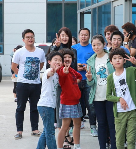 http://www.newswatch247.com/pics/default/download/b5087e8b833af842d4f5457eff7af04f.jpg