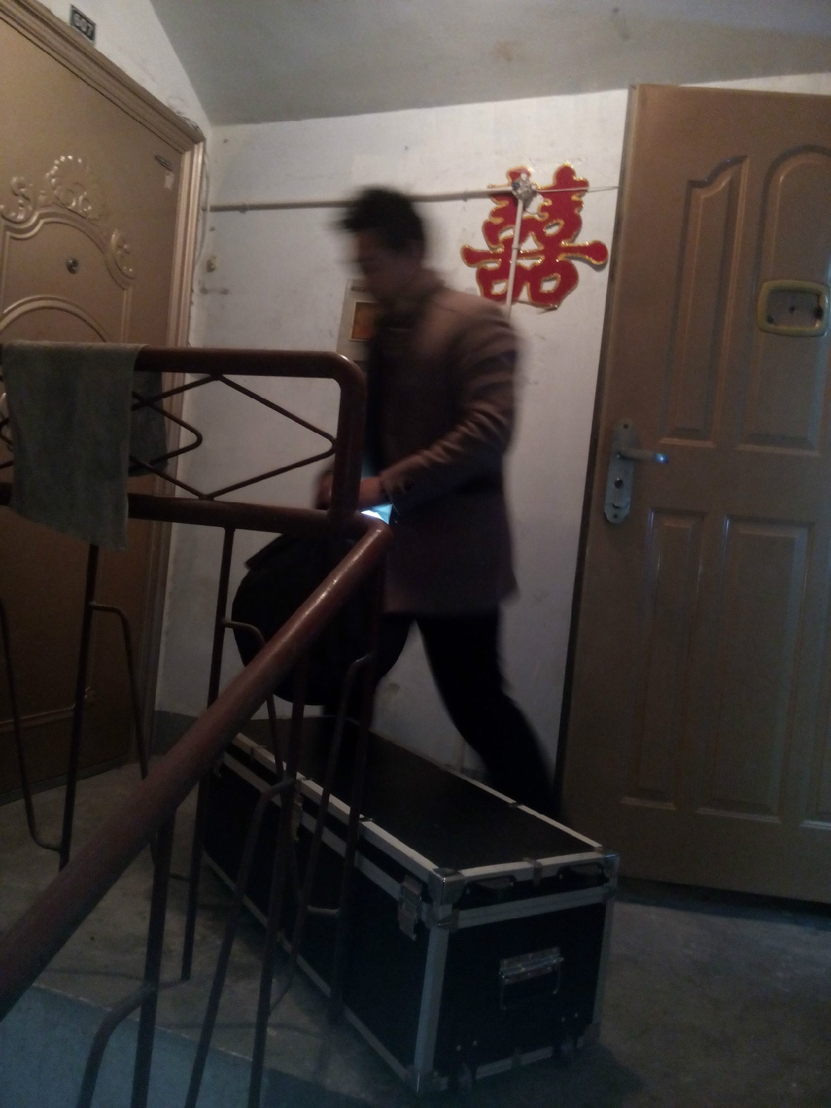 http://www.newswatch247.com/pics/default/download/b6f7549c67f2b096447954ce21e5b9e5.jpg