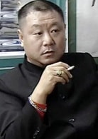 范偉