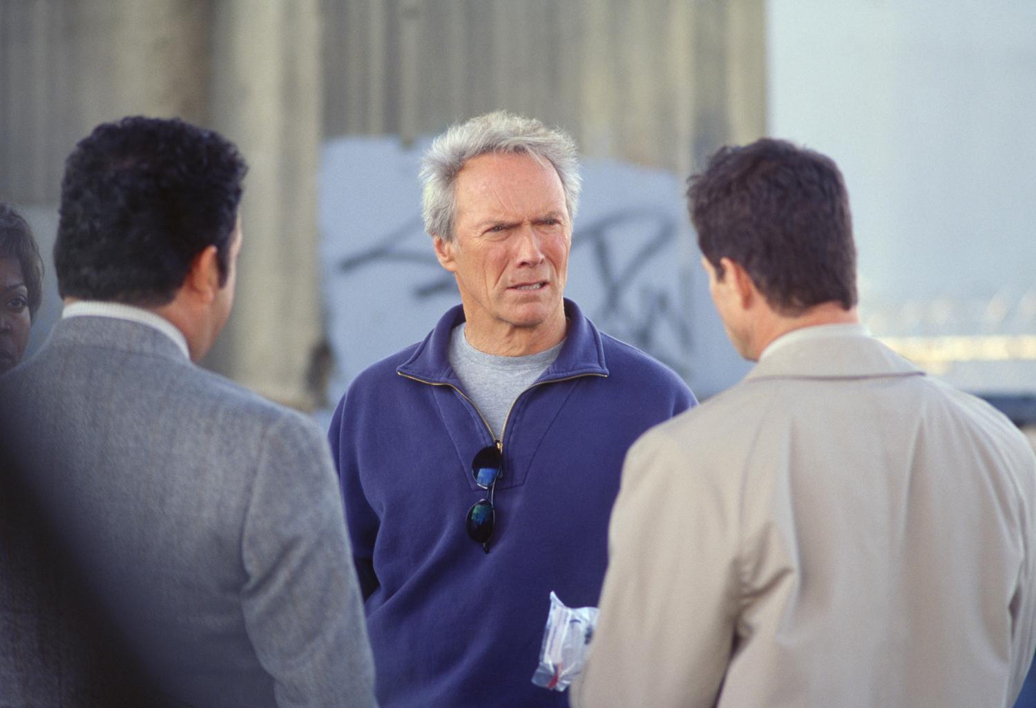 http://www.newswatch247.com/pics/default/download/b92a483f9c2d51370bbf763969804e5c.jpg