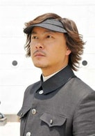 張衛健