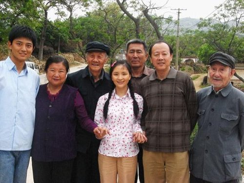 http://www.newswatch247.com/pics/default/download/bd7939e1be2a9140ab8d896ee8e2fde7.jpg