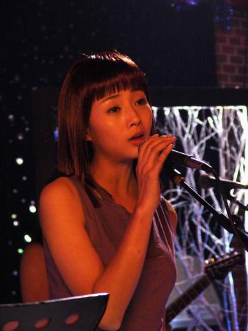 http://www.newswatch247.com/pics/default/download/beb053f826ab94a688ee11cfed30c8c6.jpg