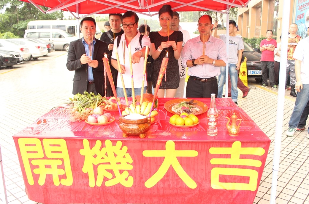 http://www.newswatch247.com/pics/default/download/bef38ac527211f1662d5e3ad43f9fe88.jpg