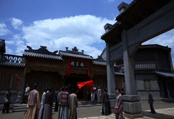 http://www.newswatch247.com/pics/default/download/bfcf0d9d5775869365f585d92db15eb2.jpg