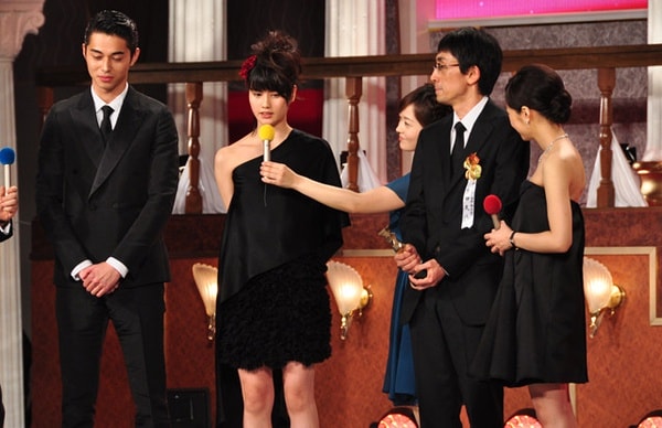 http://www.newswatch247.com/pics/default/download/c1acc784c75396f2e4b1ae87ed6162bb.jpg